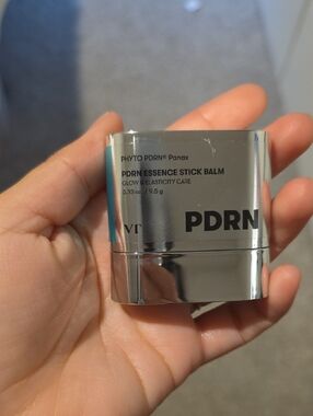 Vt Cosmetics Pdrn Essence Stick Balm